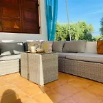 Dream House 펜션 Alikí